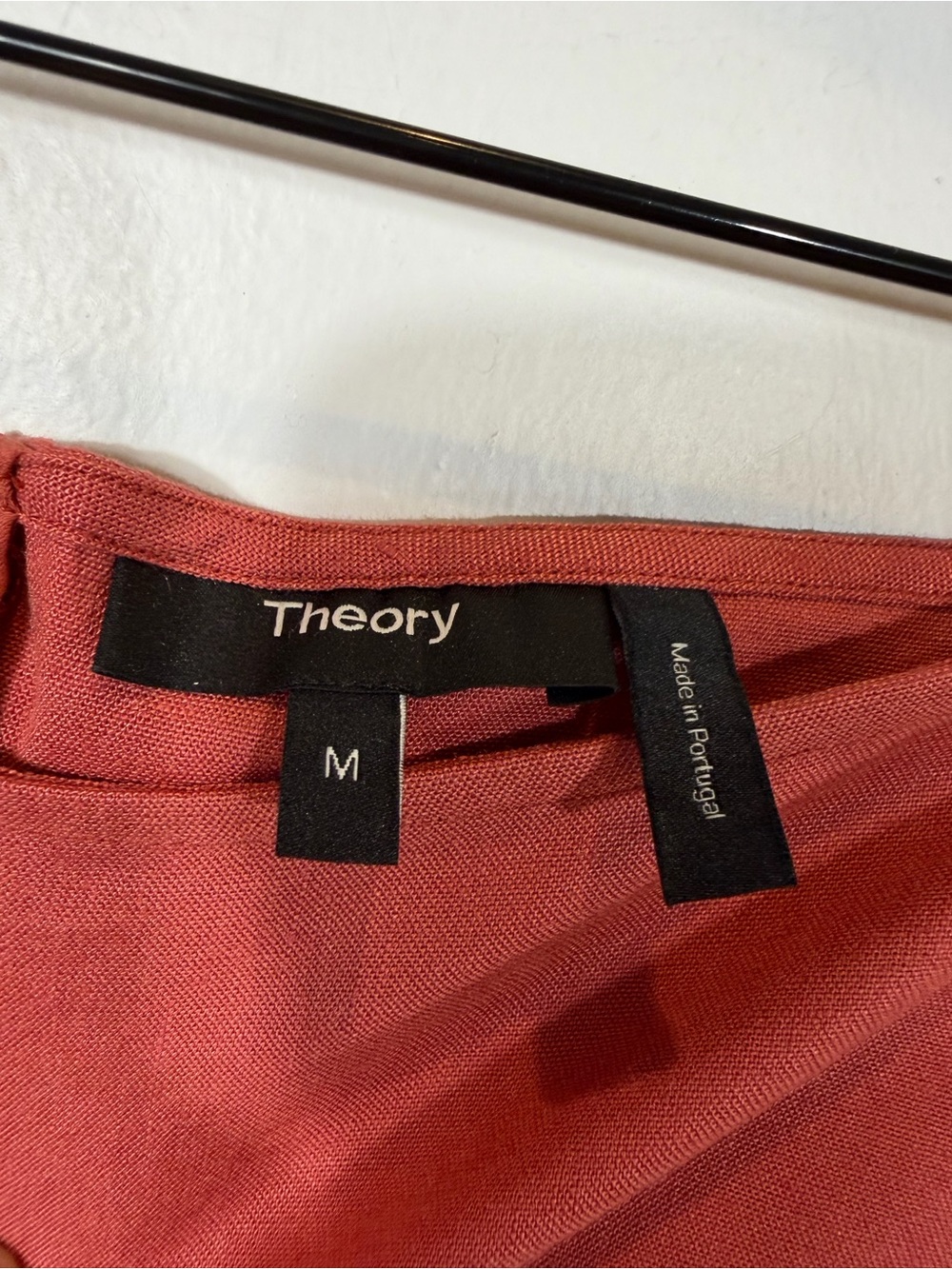 Theory Aprine Off Shoulder Linen Blend Top Medium Coral Pink Zip Back - Picture 6 of 7